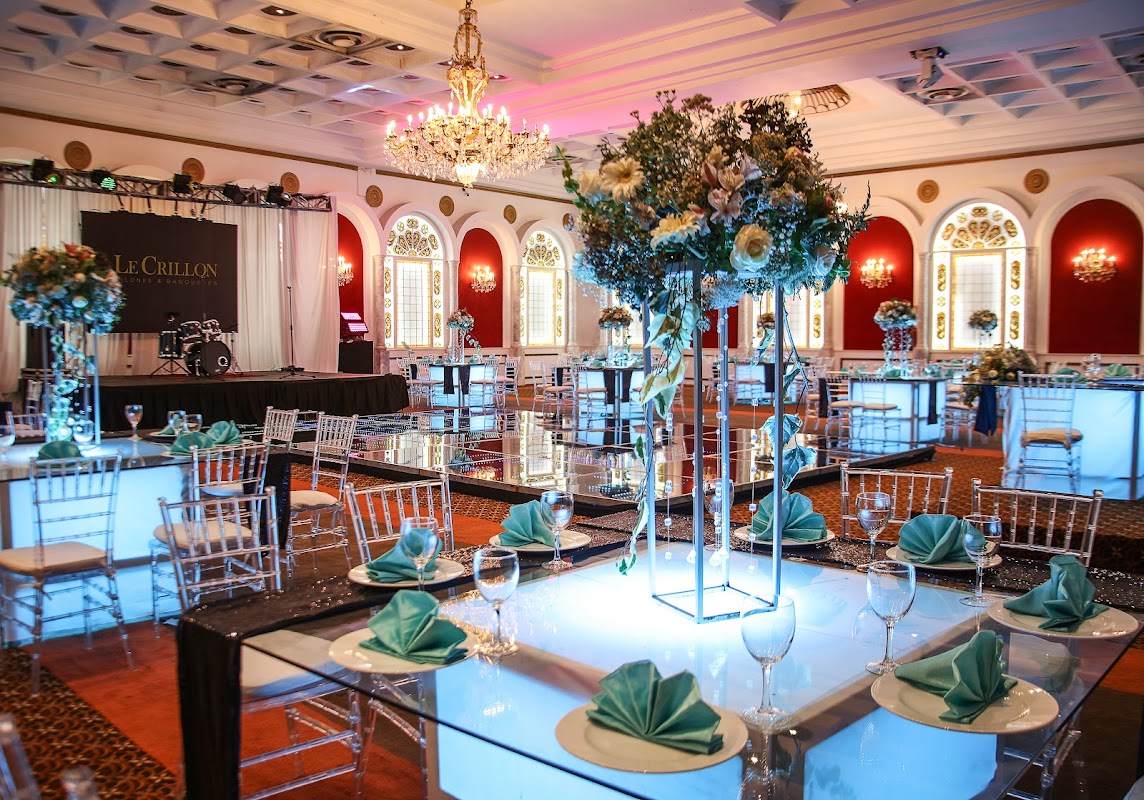 Le Crillon salones y banquetes